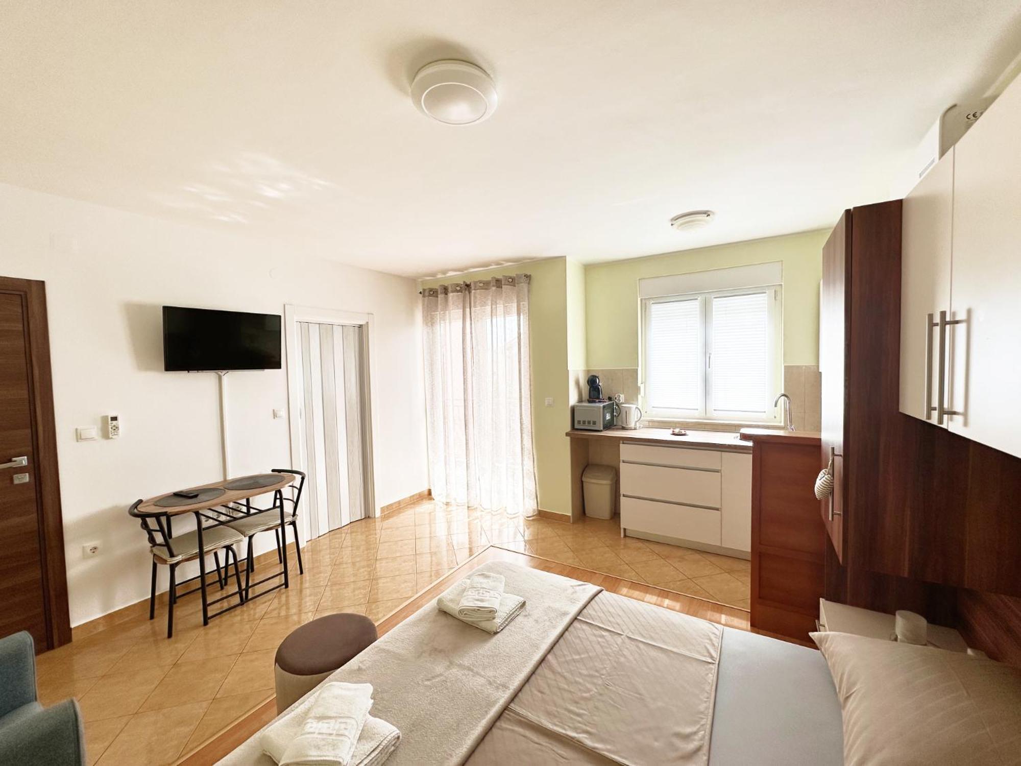 Apartments Villa Miranda Vodice Exteriör bild